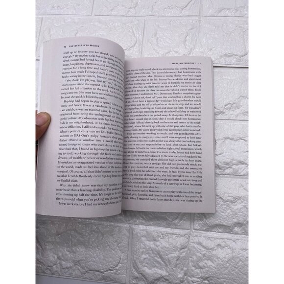 The Other Wes Moore: One Name Two Fates By‎ Wes Moore 2010 Paperback - Picture 6 of 12